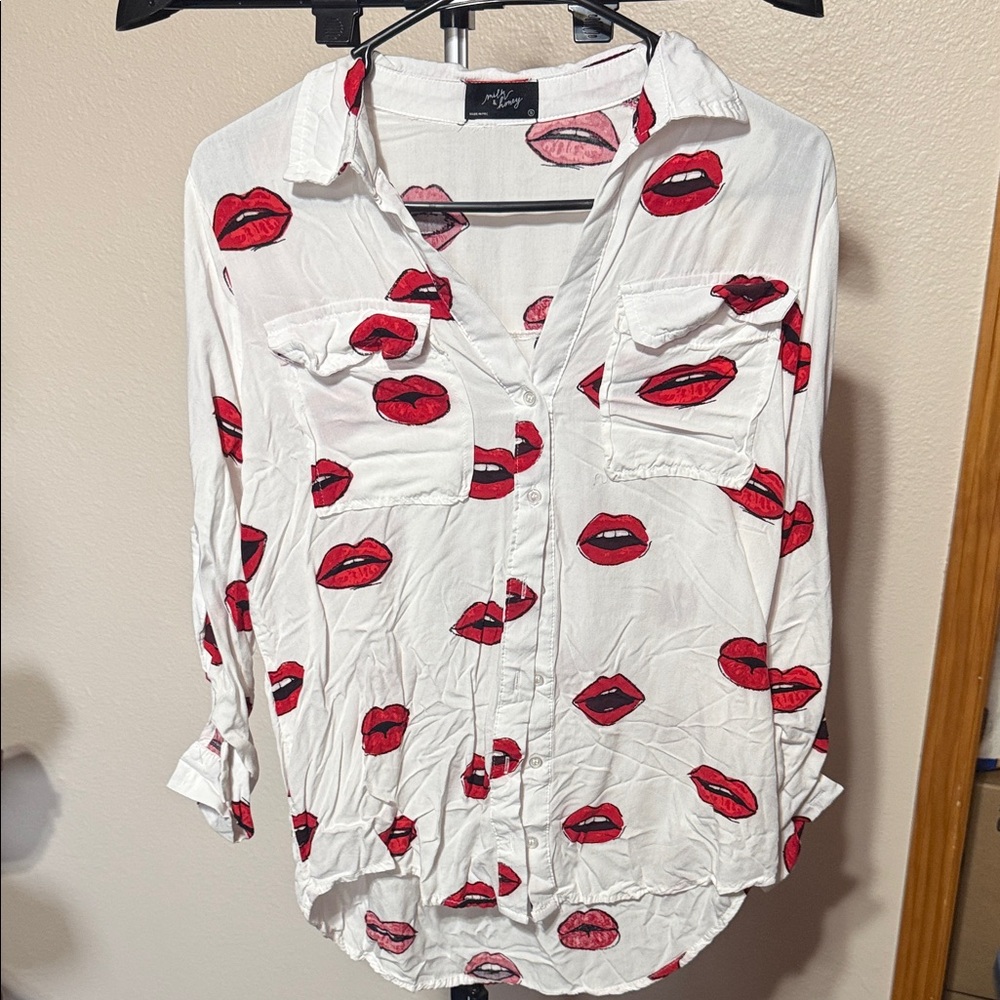 Milk & Honey Lip‎ Print Button Down Shirt